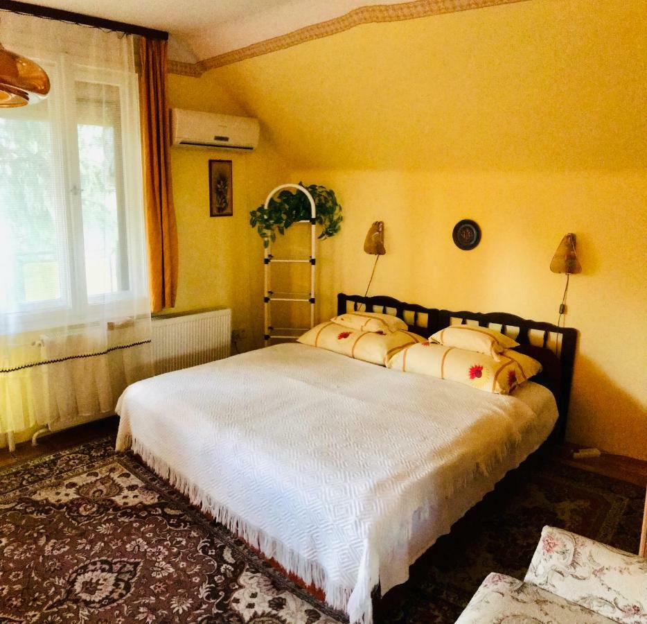 Appartamento Aranylo Apartman2 Hajdúszoboszló Esterno foto
